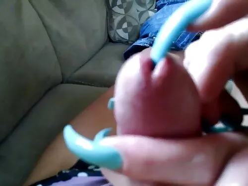 مفلس وقحة tittfucks  ...