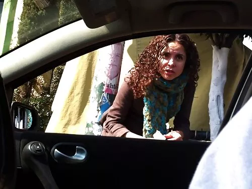 مفلس اللسان في سن ال ...