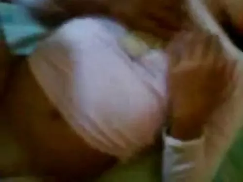 يقوم الطفل افلام فيد ...