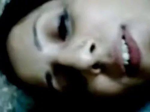 Smalltits في سن المر ...
